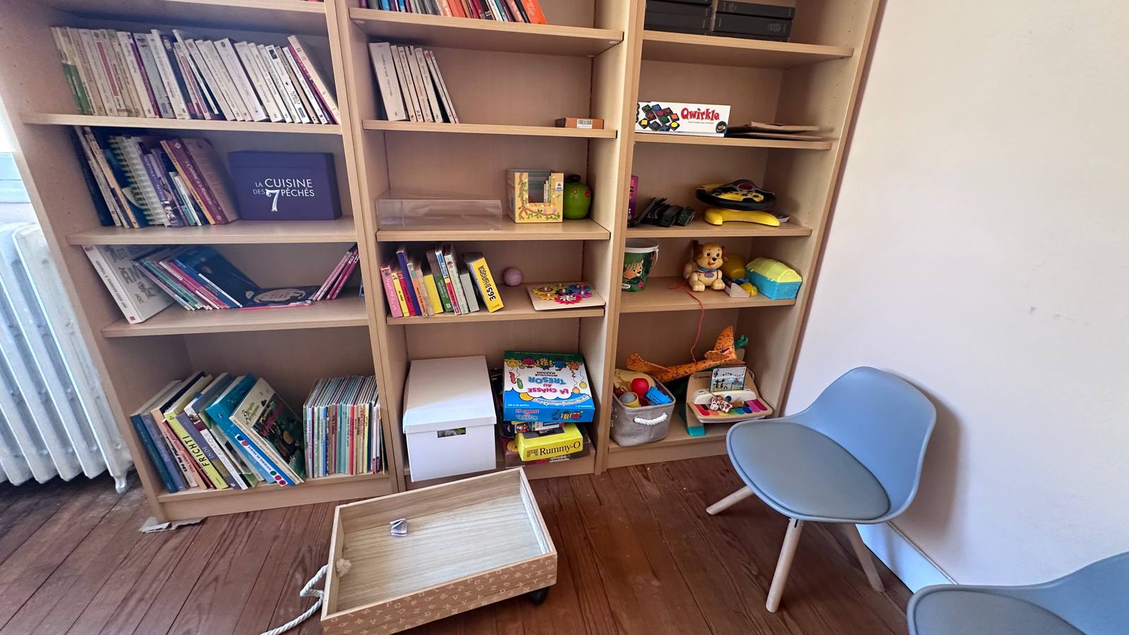 Le coin bureau et jeux